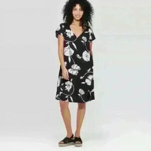 A New Day‎ Floral Dress - Size L